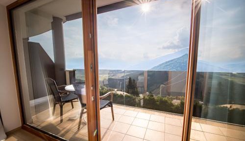 Double Room with Mountain View