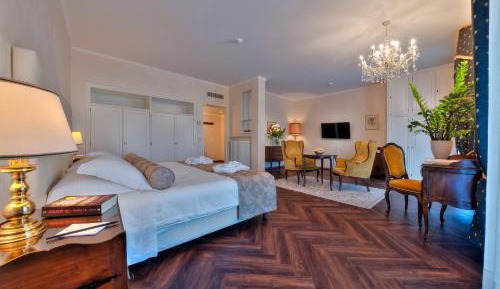 Executive Junior Suite