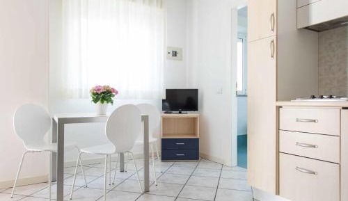 One-Bedroom Apartment (3 Adults)