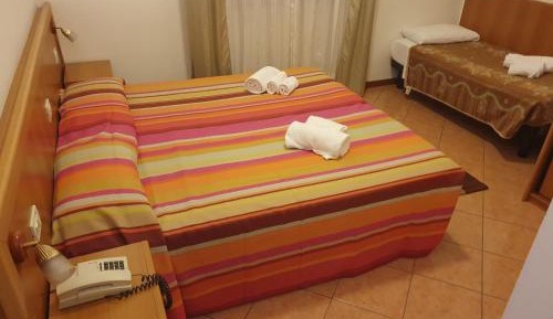 One-Bedroom Apartment (3 Adults)