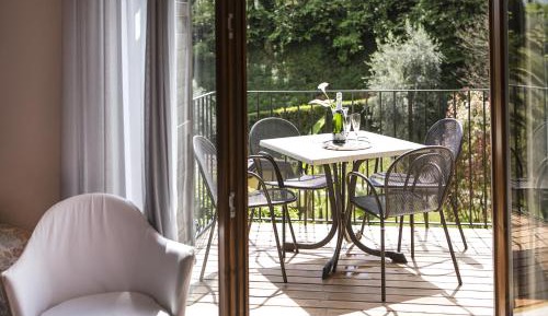 Superior Double Room with Lake View