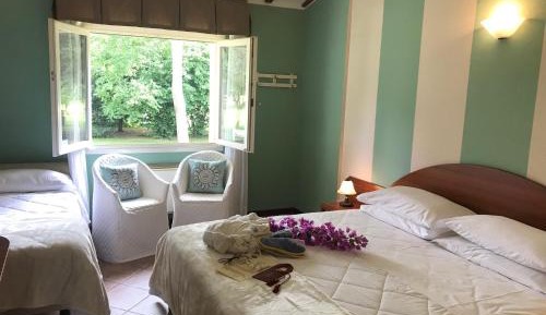 Triple Room