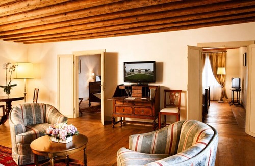 Cavasagra Hotel | Hotel Villa Cornér della Regina - Buongiorno! Hotels