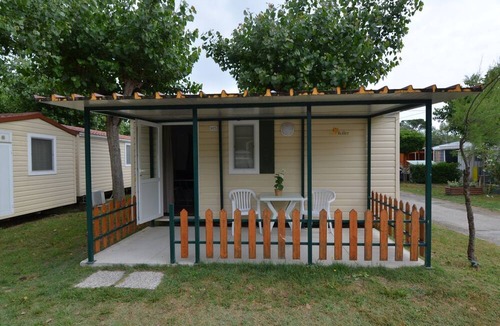 Lido di Dante House | Wooden Chalet with Terrace near Beach