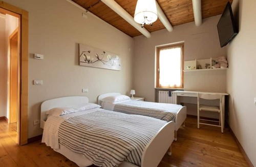 Calcinato House | Cascina Serenella B&B