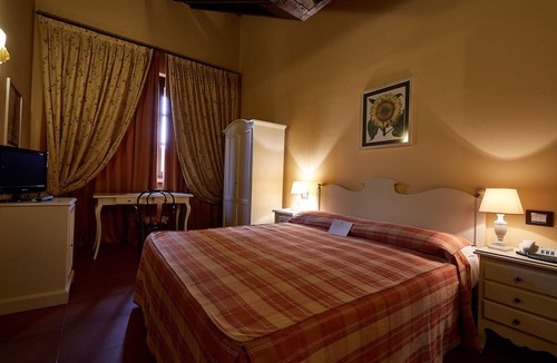 Pomponesco Hotel | Albergo Trattoria Il Leone