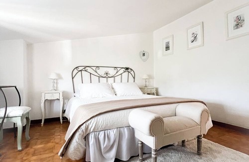 Giulianello Bed & Breakfast | Bed and Breakfast Nero Buono