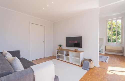 Moltrasio Villa | Villa Chiara Moltrasio With Private Garden by Rent all Como