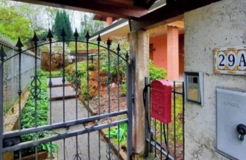 Varallo Pombia House | Maple House