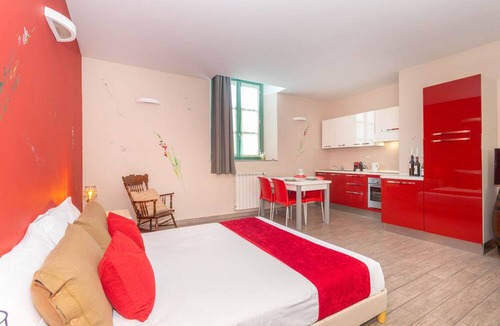 Borgo Dora Apartment | Cigna 14 L -housing Giulia Mono by Wonderful Italy