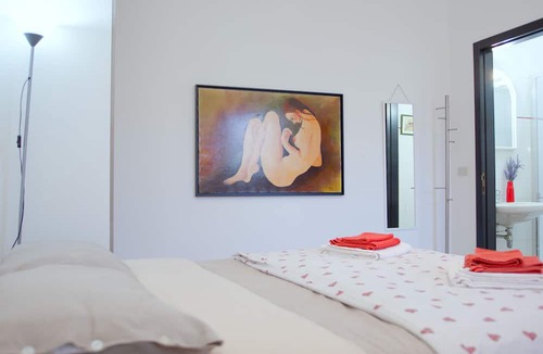 Montagnana Apartment | Studio-sleeps 2-aircon-town Centre-free Parking