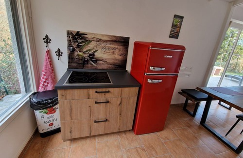 Aer House | Vacation Home "Casa Vista Monte Gardasee" with Mountain View, Shared Heated Pool & Wi-Fi