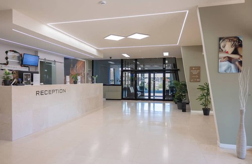 Calderara di Reno Hotel | JR Hotels Bologna Gate 7