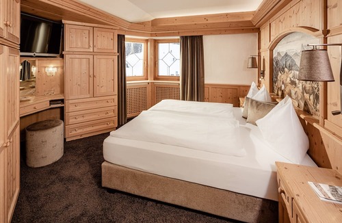 Selva di Val Gardena Hotel | Apartments & Suites Hotel Garden