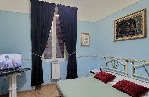 Rione XVIII Castro Pretorio Apartment | Centurions Room