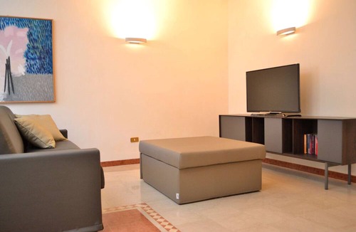 Treviso Apartment | DARK PORCH DELUXE APARTMENT - HISTORIC CENTER