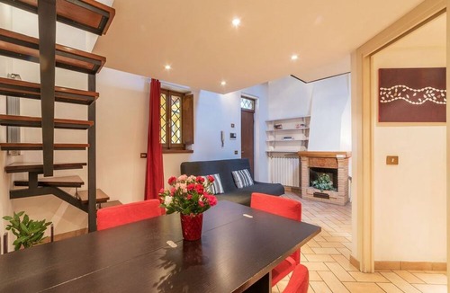 Rione VII Regola Apartment | Amazing studio in Campo de' Fiori - Air Conditioning - Free Wi-Fi