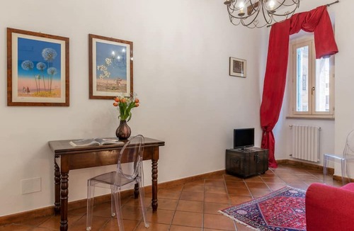 Rione VII Regola Apartment | Casa Fiori - WelcometoRhome