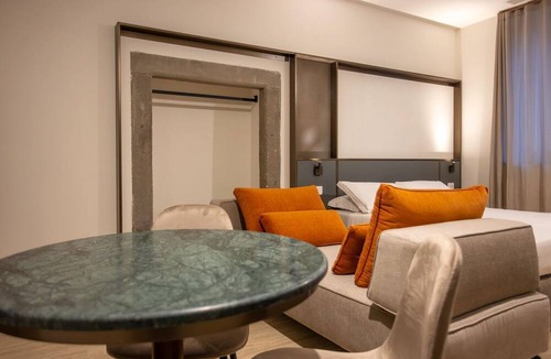 Borgo San Leonardo Condo | Ca Moroni Collection