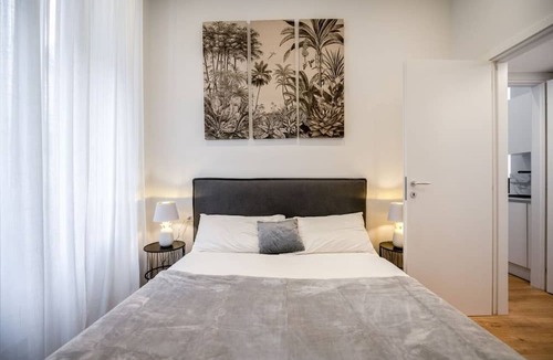 Zona Padova Apartment | Design Flat in NoLo (10 min Central Station)