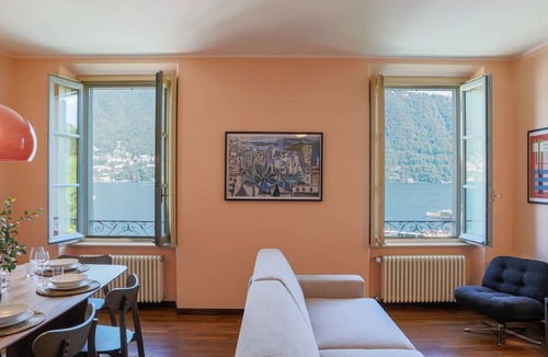 Cernobbio Apartment | Cernobbio in Riva. Lake views, Steps from Lake.