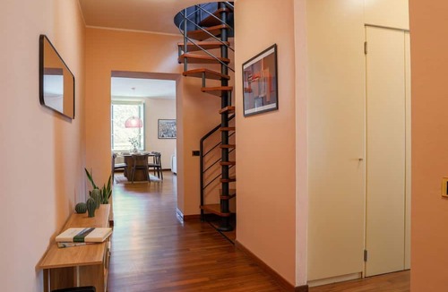 Cernobbio Apartment | Cernobbio in Riva. Lake views, Steps from Lake.