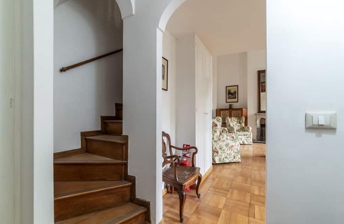 Rione VII Regola Apartment | GuestHost - Historic Center Apartment Lungotevere