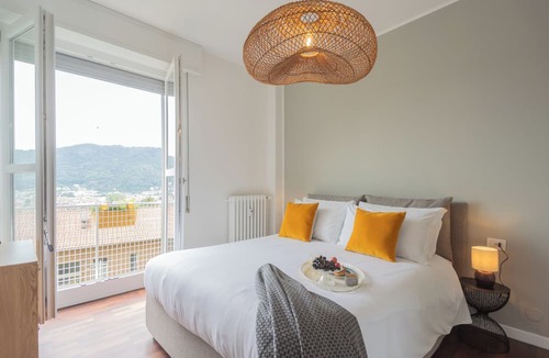 Como Apartment | Como Panorama - Two Bedroom Apartment, Sleeps 5