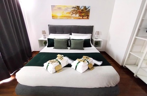 Abano Terme Apartment | 'Royal Residence Abano Terme' Apartment with Mountain View, Wi-Fi and Air Conditioning
