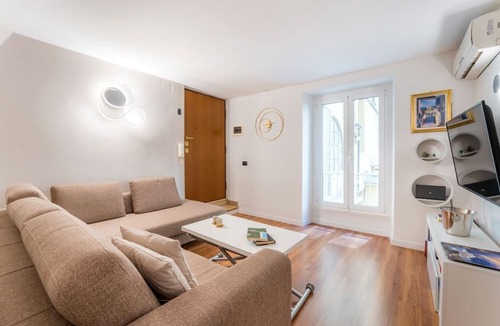 Rione XVIII Castro Pretorio Apartment | Villafranca Loft , Modern Studio Nearby the Station