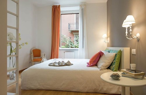 Varesine Apartment | GuestHost - Bright and very central apartment in Corso Como, just a stone's throw from the Unicredit Tower, Eataly, Piazza Gae Aulenti and the new Isola and Porta Nuova districts where the longest walk in Milan begins.Despite being in the center of Milan