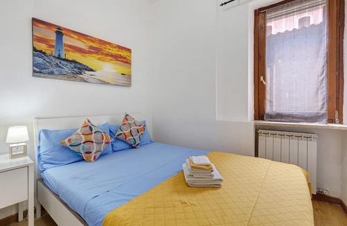Est Apartment | Apartment 'Casa de Julieta' with Wi-Fi and Air Conditioning