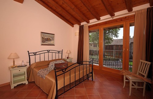 Montioni House | Residence Borgo Mondragon