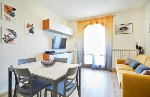 Peschiera del Garda Apartment | La Casina del Lago - Piscina a 300m dal Lago