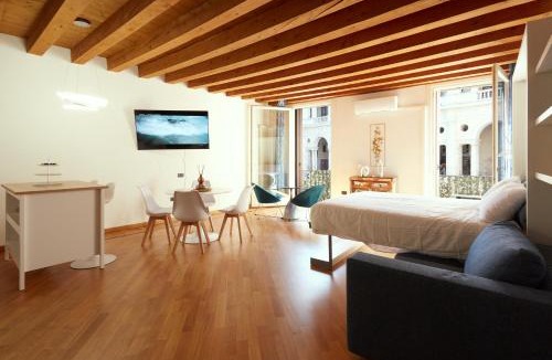 Vicenza Apartment | Royal Heritage Flat - Palladian Masterpiece View