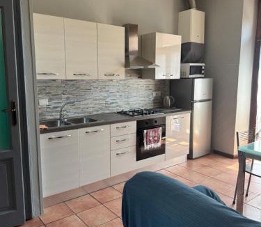 Centro Storico Sud Apartment | Grazioso Trilocale Centro/Stazione