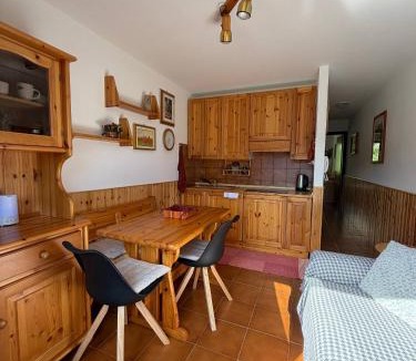 Montecchia di Crosara Apartment | Comfortable home on the slopes, with a view and a ski room