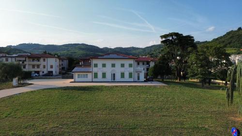 Gambellara Apartment | Villa Le Meridiane - Luxury apartment n3