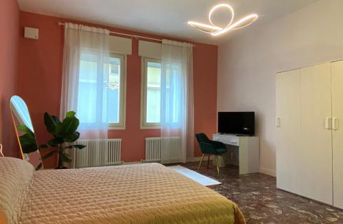 Mirandola House | Al Centro Città