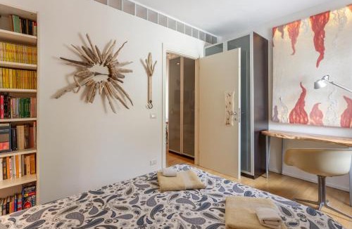 Ispra Apartment | Great Lake View Artist's Apartment