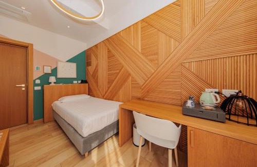Cazzago San Martino Hotel | OPHELIA Hotel
