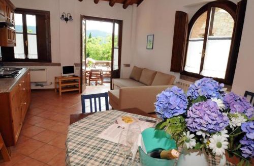 Bozze-Calchera-Villa Apartment | Villa Gradoni
