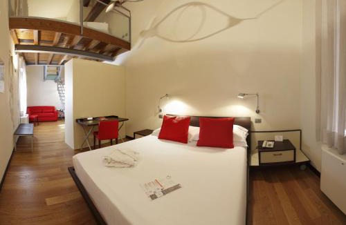 Ferrara Historic Centre Hotel | Hotel Annunziata