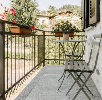 Colmegna Apartment | Casa Ortensia by Villa Porta Collection