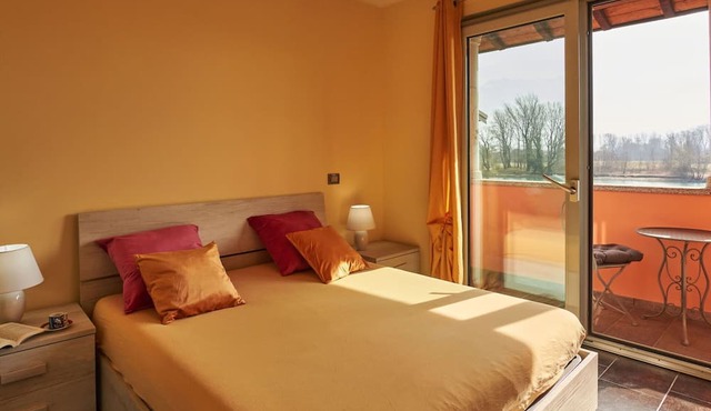 Beautiful private villa for 7 people with A/C, WIFI, terrace and parking