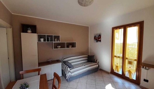 Marco Apartment - Holiday Apartment Luino