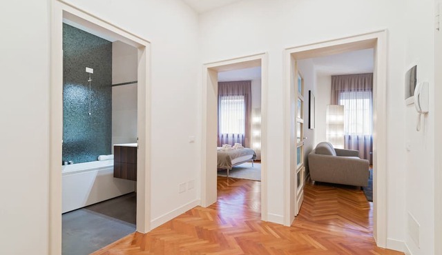 San Fermo Luxury Apartment