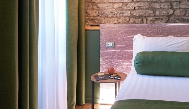 73 Boutique Hotel