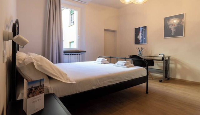 San Vitale 87 - Two Bedroom Apartment, Sleeps 4