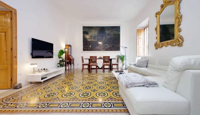 TreasureRome Boheme Family home 3 bedroom by Trevi Fountain